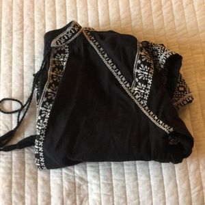 Black peasant top from Madewell.